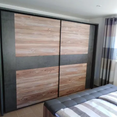 Ferienwohnung Anna In Lägenhet